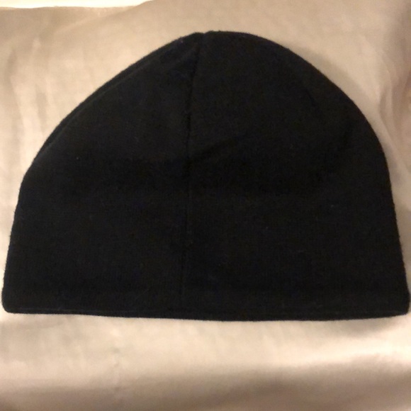Spyder winter Black Beenie Hat - Picture 3 of 5